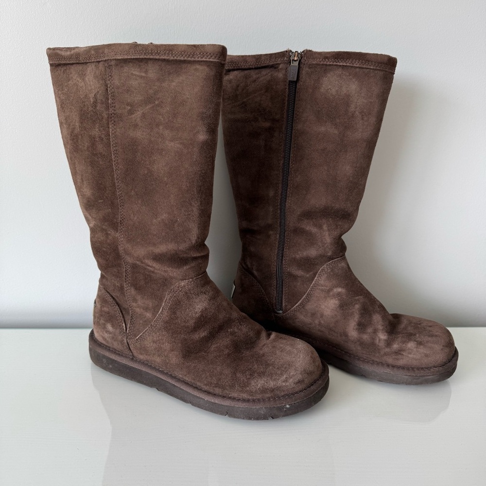 UGG Tall Brown Side Zipper Boots Size 8